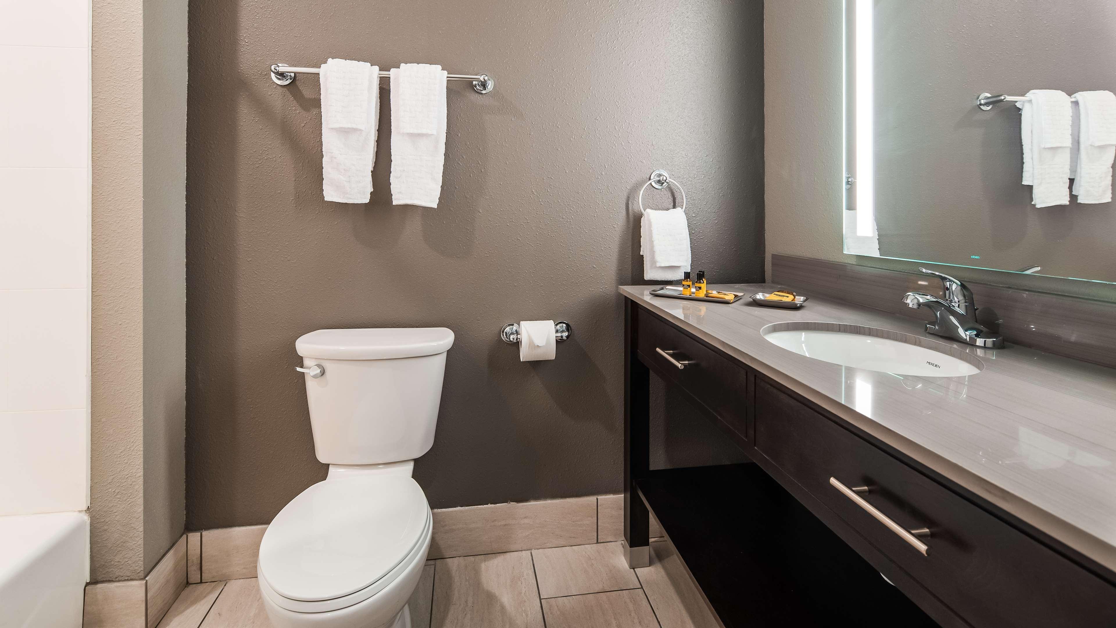 Best Western Plus Saint Peter Exterior photo